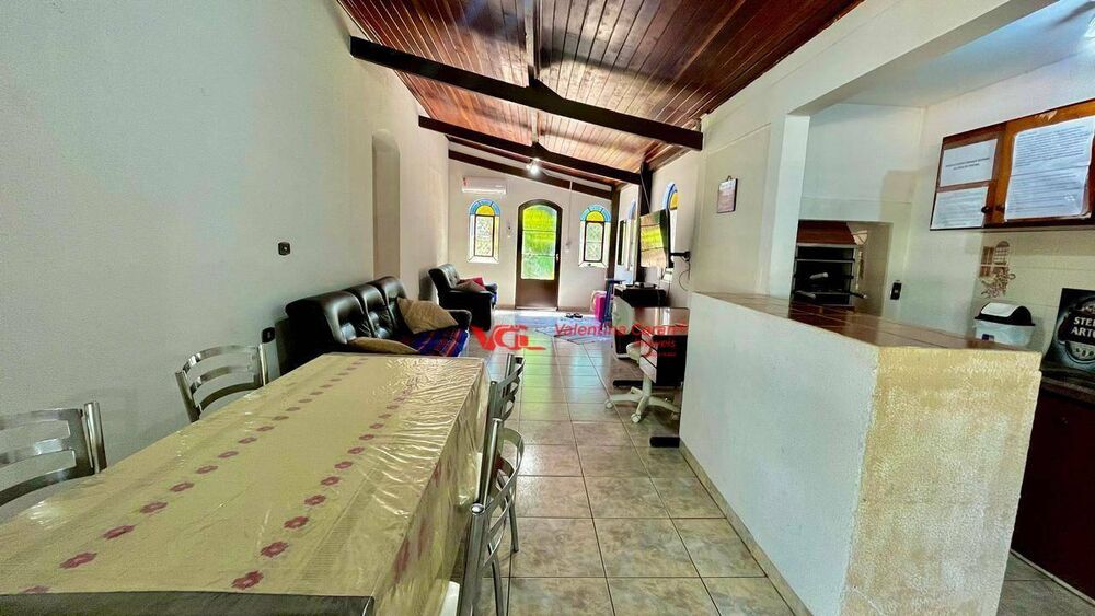 Chácara, 4 quartos, 2500 m² - Foto 2