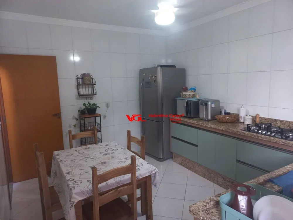Sobrado, 3 quartos, 261 m² - Foto 8
