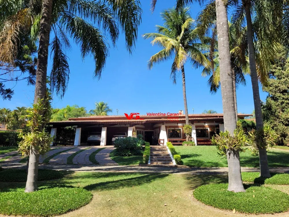 Chácara, 3 quartos, 2950 m² - Foto 1