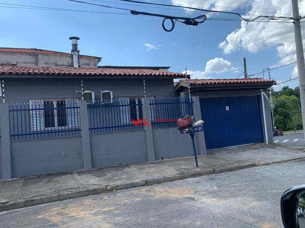 Casa, 3 quartos, 190 m² - Foto 2