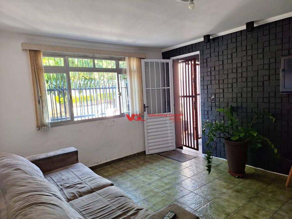Casa, 3 quartos, 190 m² - Foto 3