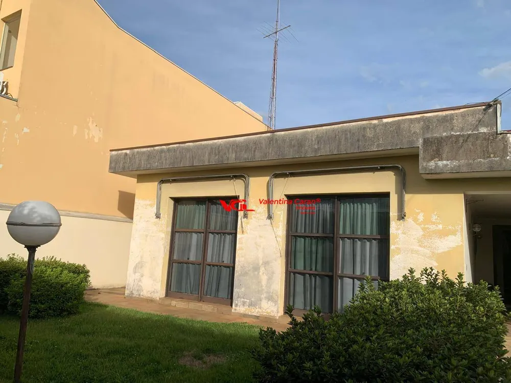 Casa, 4 quartos, 272 m² - Foto 1
