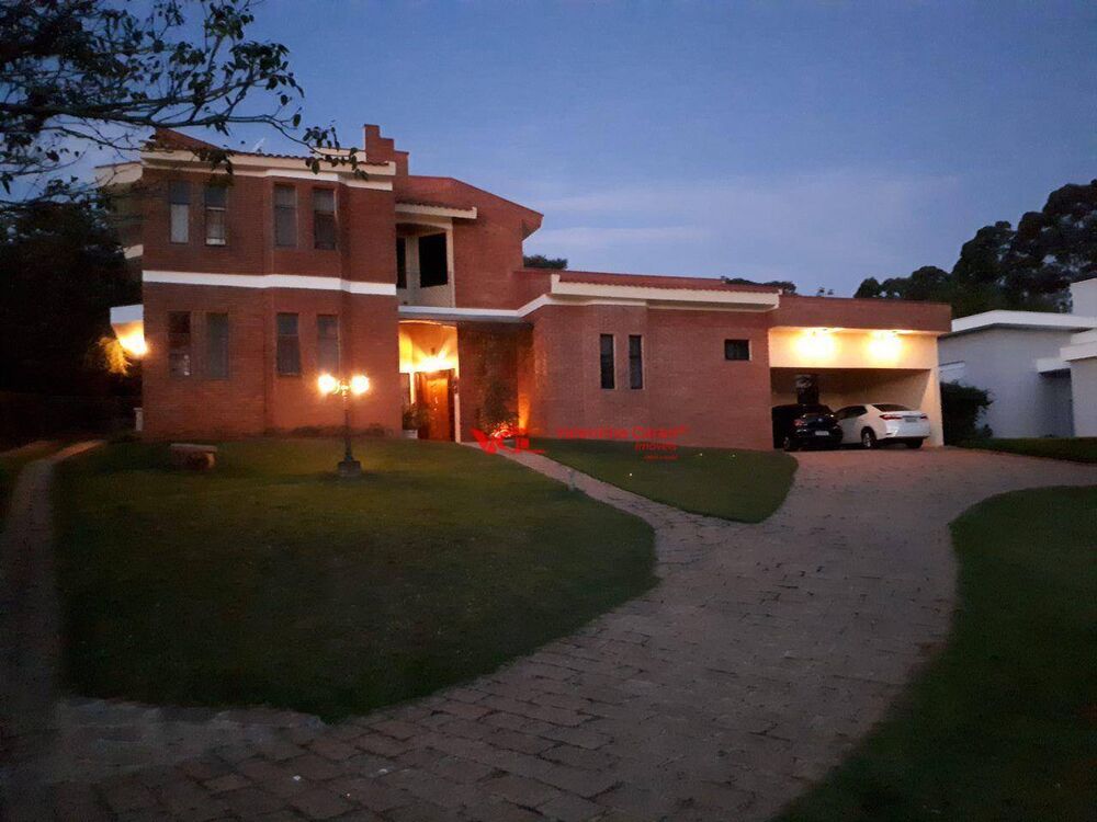 Sobrado à venda com 4 quartos, 450m² - Foto 1