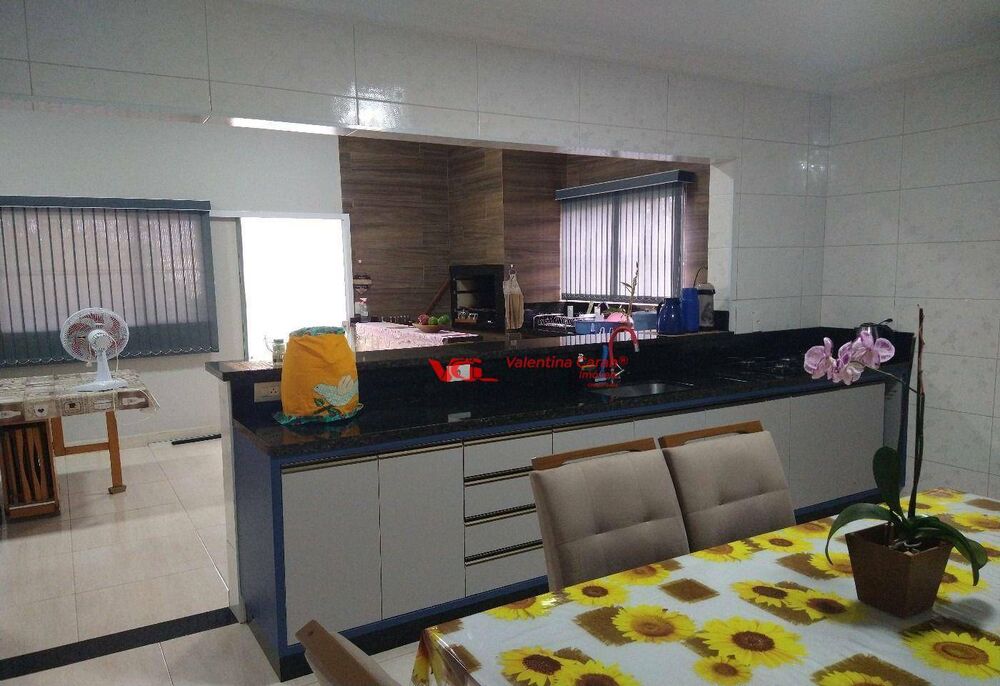 Sítio, 5 quartos, 4000 m² - Foto 1