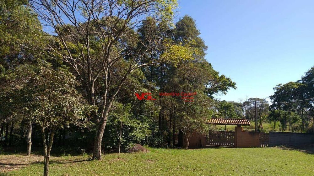 Chácara à venda com 2 quartos, 72m² - Foto 1