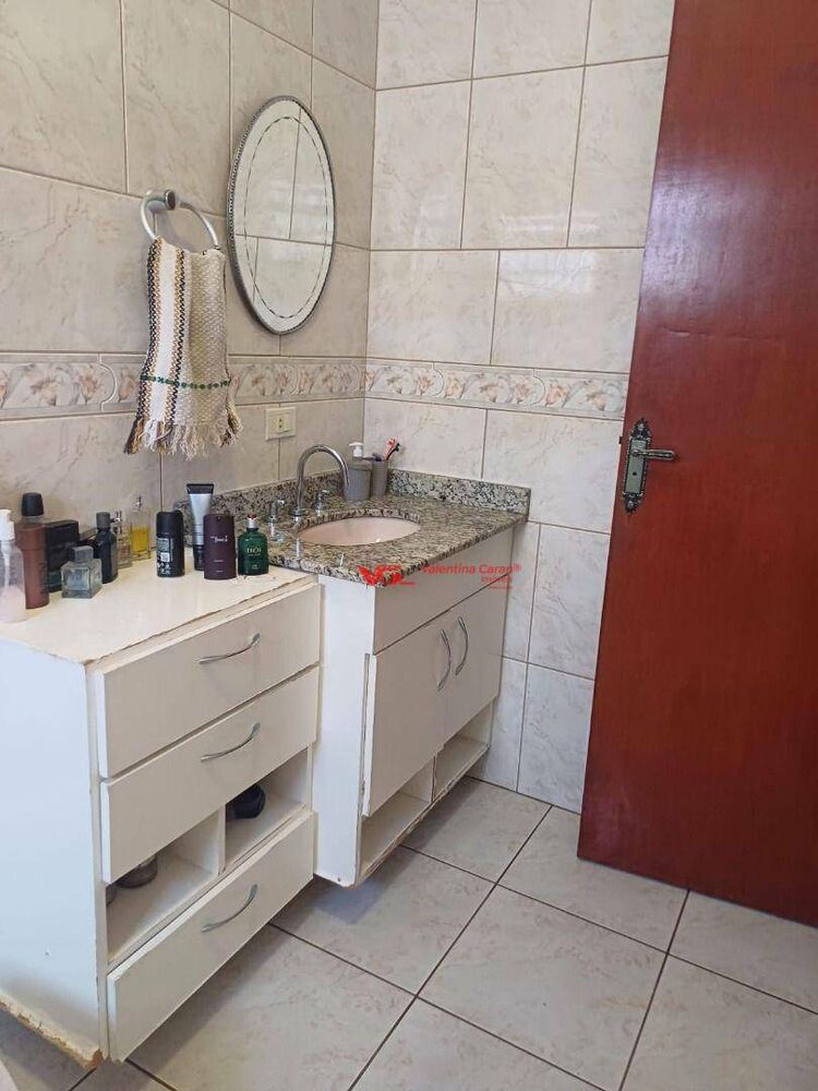Casa à venda com 3 quartos, 150m² - Foto 3