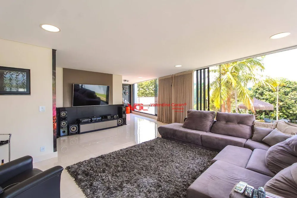 Chácara, 5 quartos, 2200 m² - Foto 8