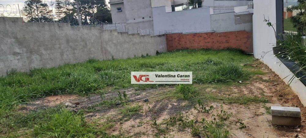 Loteamento e Condomínio, 250 m² - Foto 1