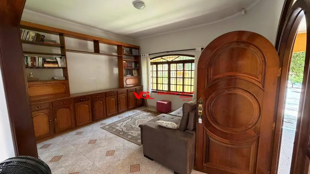 Casa, 3 quartos, 199 m² - Foto 3