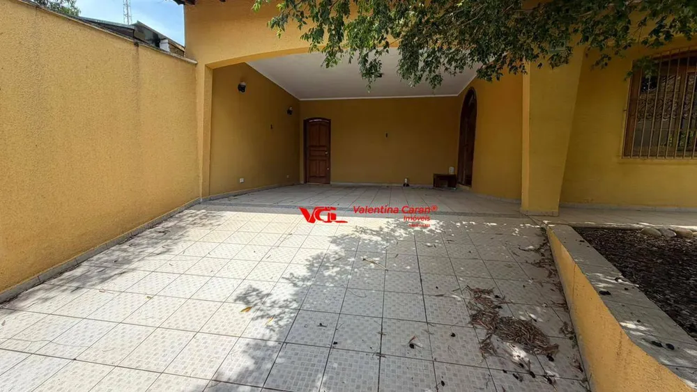 Casa, 3 quartos, 199 m² - Foto 1