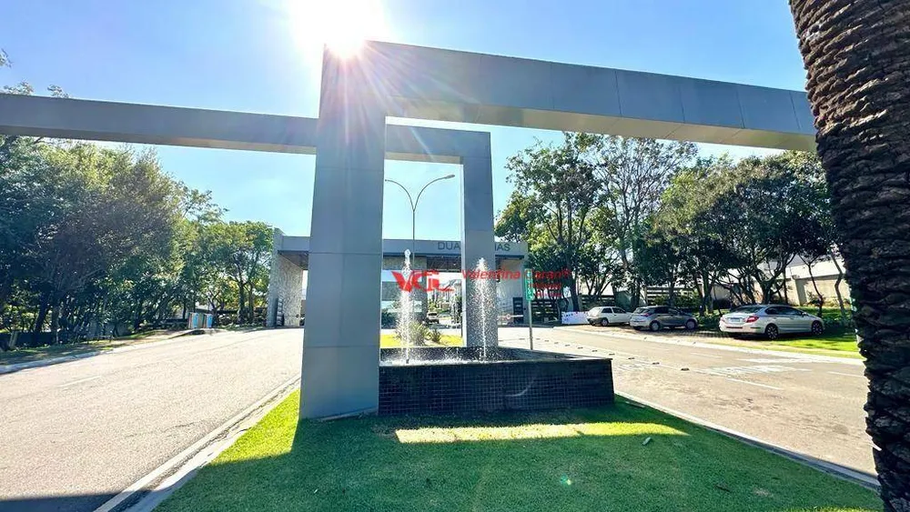 Sobrado, 4 quartos, 377 m² - Foto 2