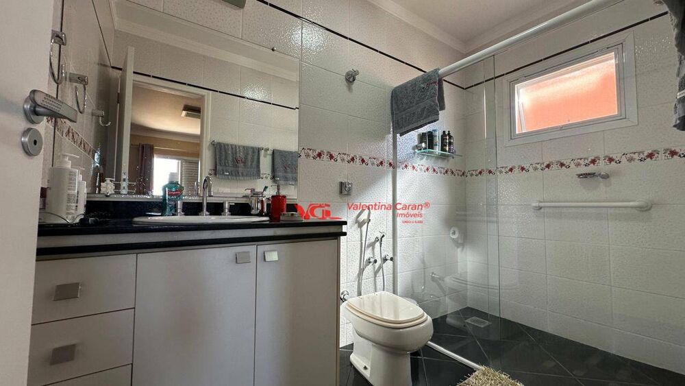 Chácara à venda com 5 quartos, 487m² - Foto 3