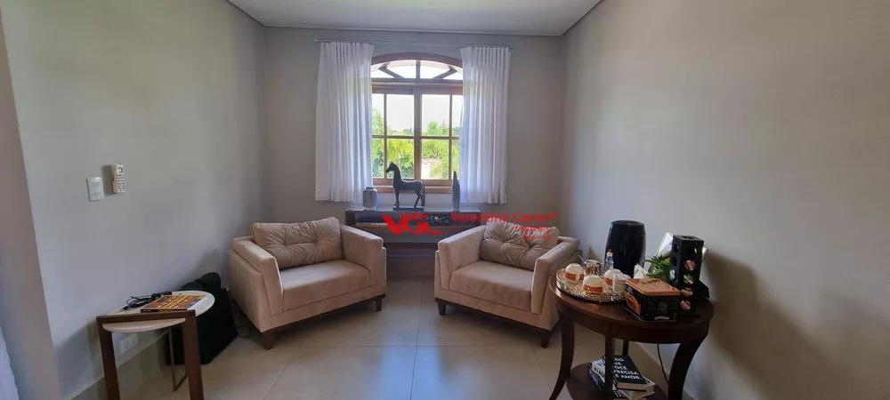 Chácara à venda com 4 quartos, 1500m² - Foto 6