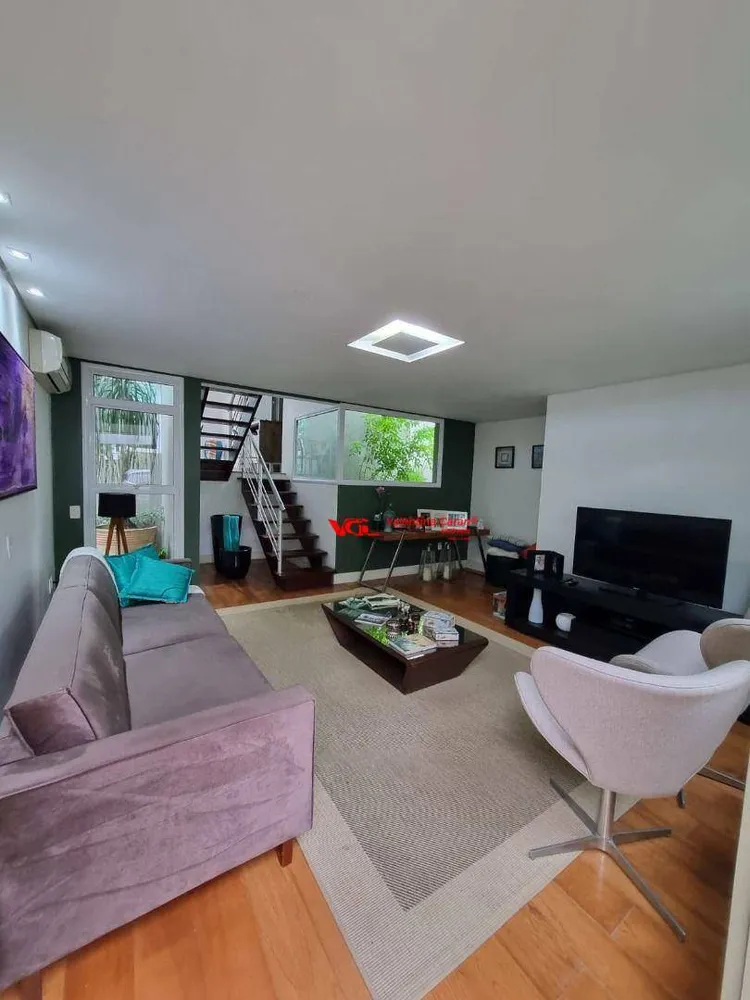 Sobrado, 3 quartos, 140 m² - Foto 1