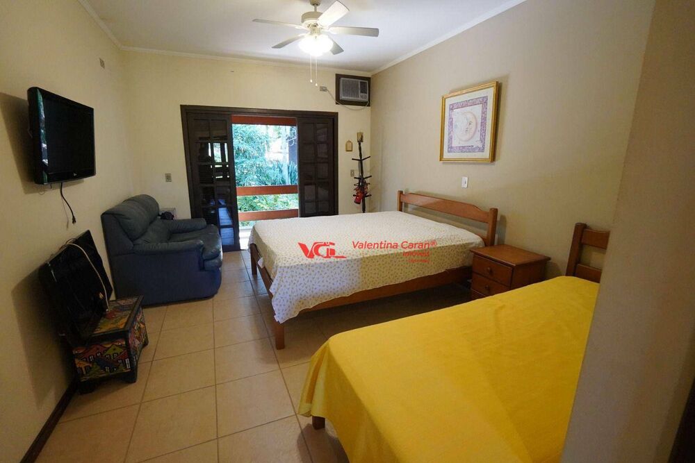 Chácara, 7 quartos, 1 hectares - Foto 1