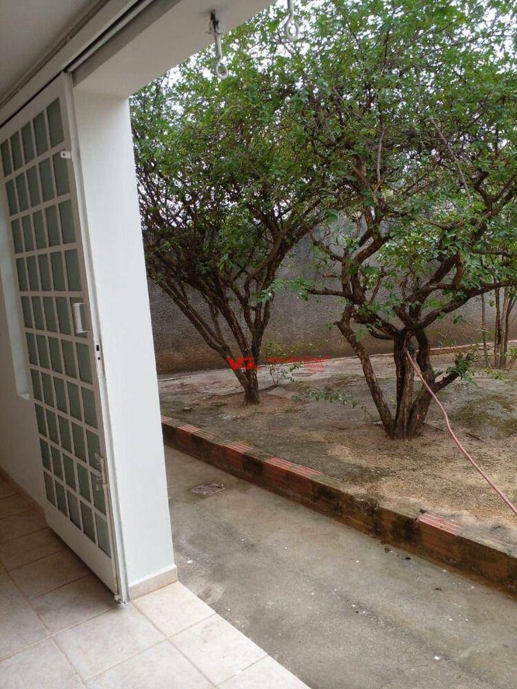 Sobrado, 3 quartos, 259 m² - Foto 3