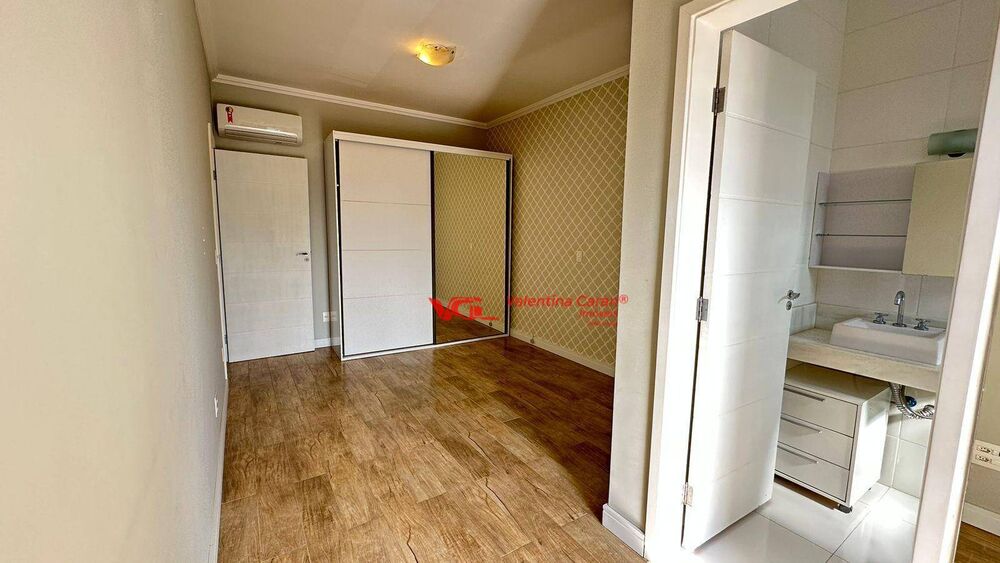 Sobrado à venda com 3 quartos, 155m² - Foto 1
