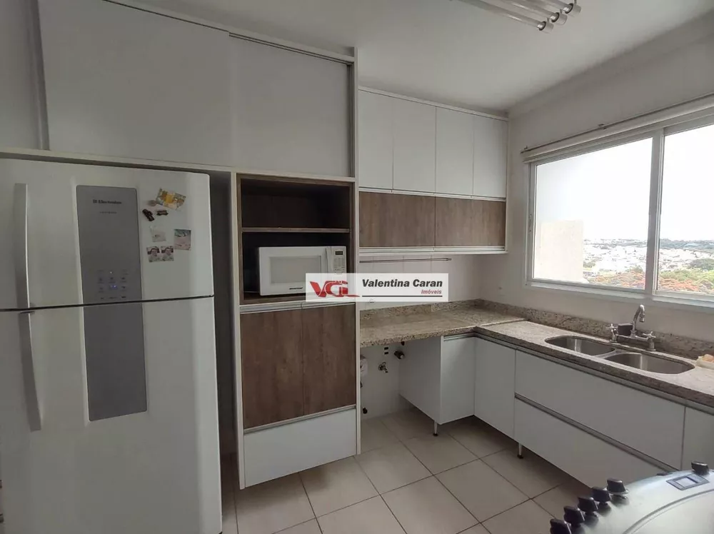 Apartamento para alugar com 4 quartos, 171m² - Foto 4