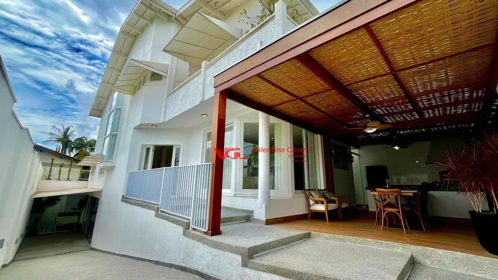 Sobrado, 4 quartos, 415 m² - Foto 1