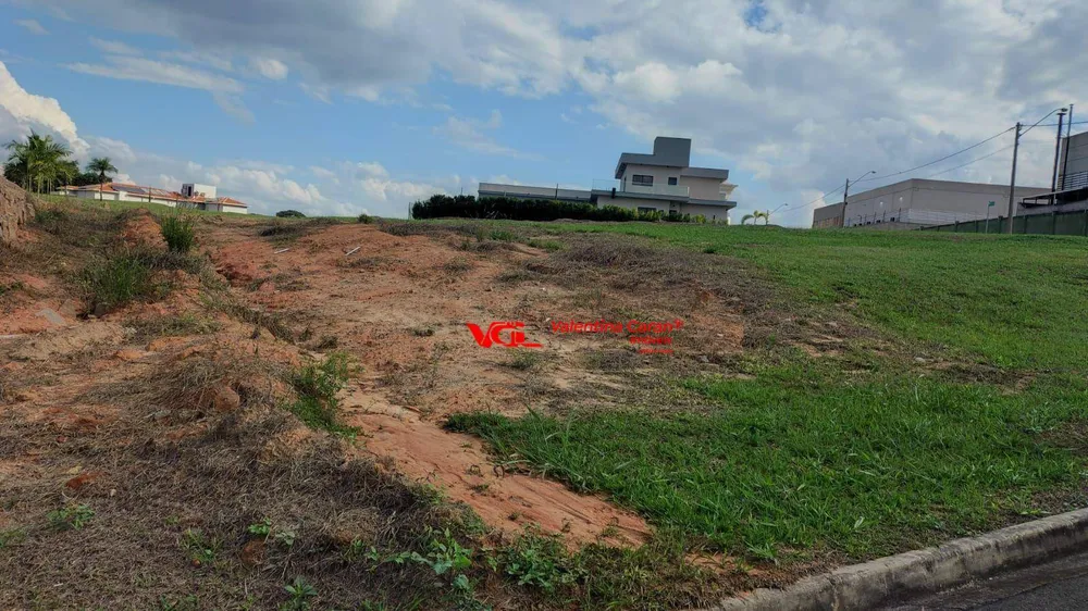Loteamento e Condomínio, 1000 m² - Foto 1