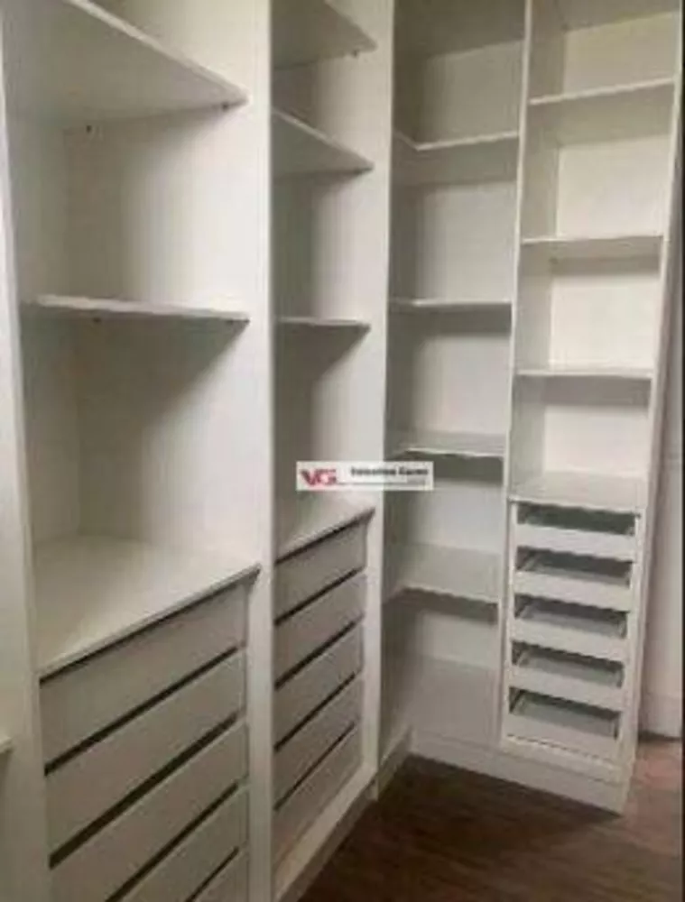 Sobrado, 4 quartos, 328 m² - Foto 1