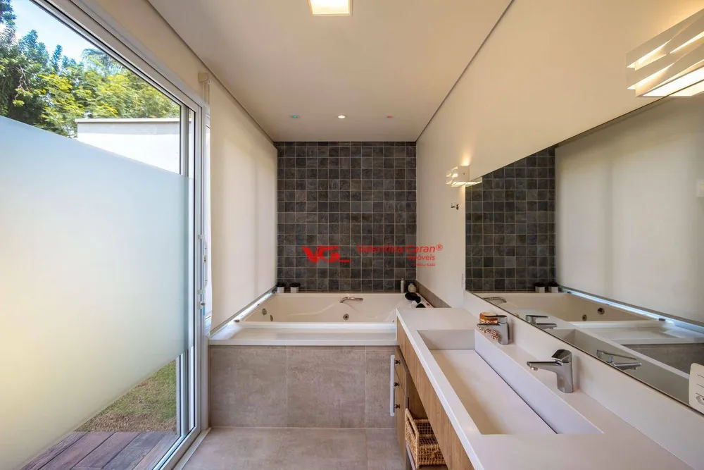Chácara, 8 quartos, 5000 m² - Foto 8