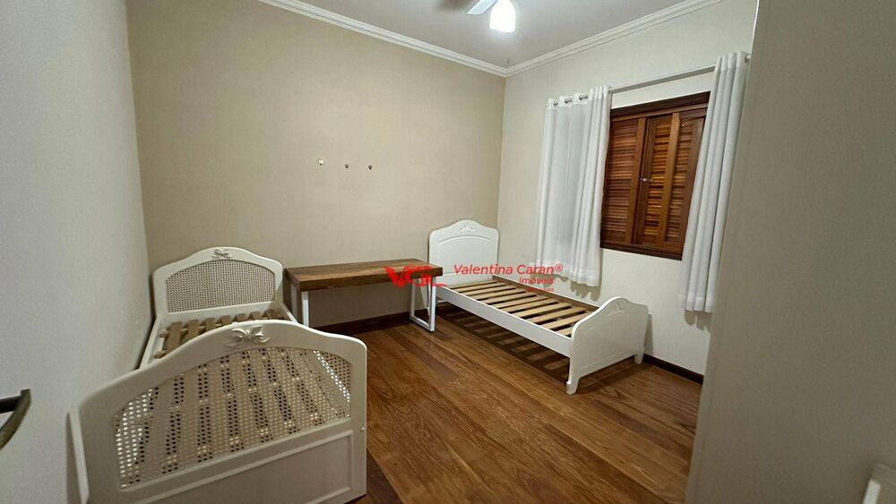 Chácara à venda com 6 quartos, 290m² - Foto 13