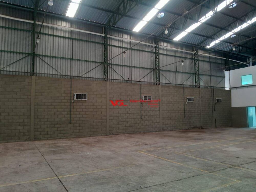 Depósito-Galpão, 765 m² - Foto 2