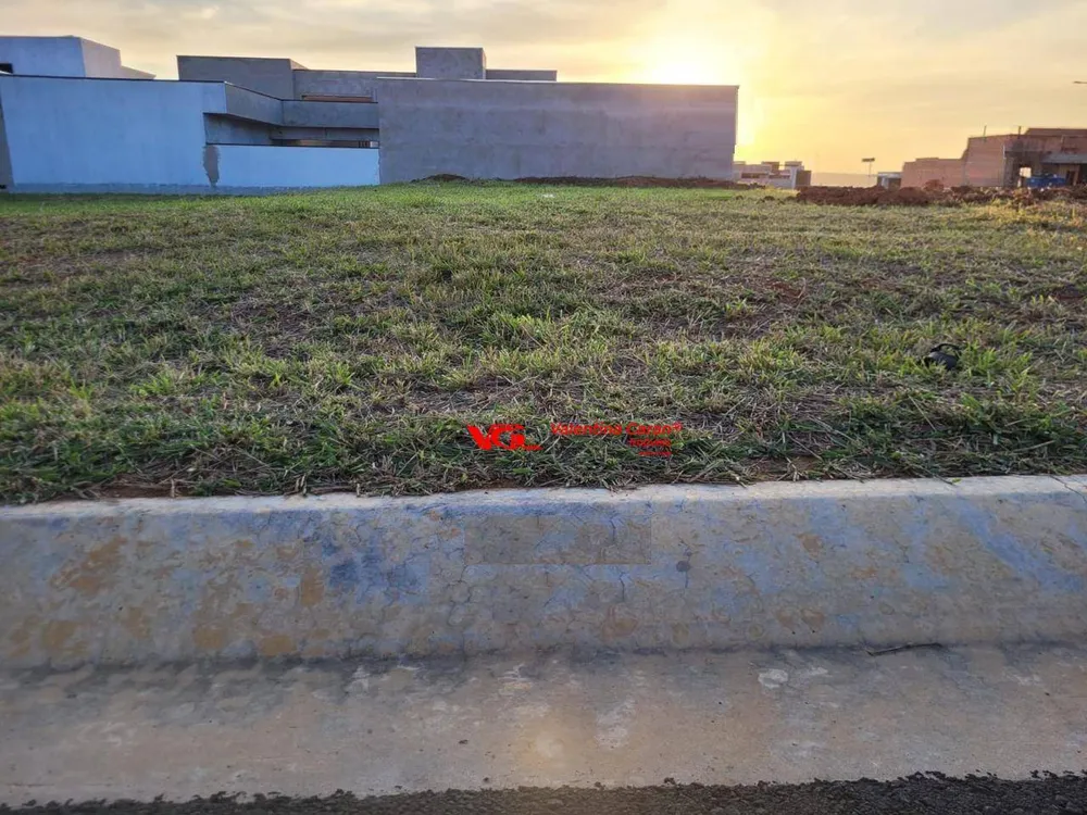 Loteamento e Condomínio, 300 m² - Foto 2