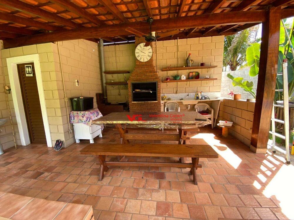 Chácara à venda com 3 quartos, 309m² - Foto 5