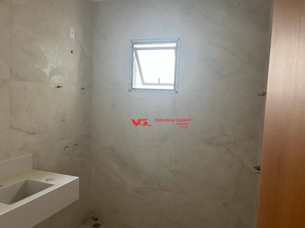 Casa de Condomínio à venda com 3 quartos, 168m² - Foto 3