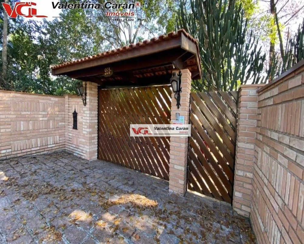 Chácara à venda com 4 quartos, 850m² - Foto 4