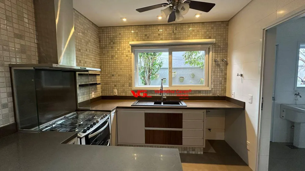 Sobrado, 5 quartos, 355 m² - Foto 3