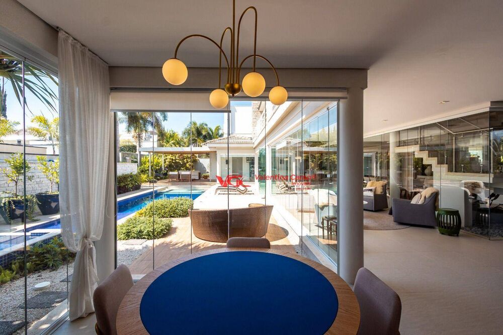 Sobrado, 4 quartos, 760 m² - Foto 1