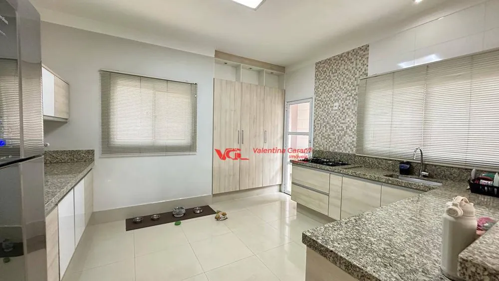 Sobrado, 4 quartos, 214 m² - Foto 2