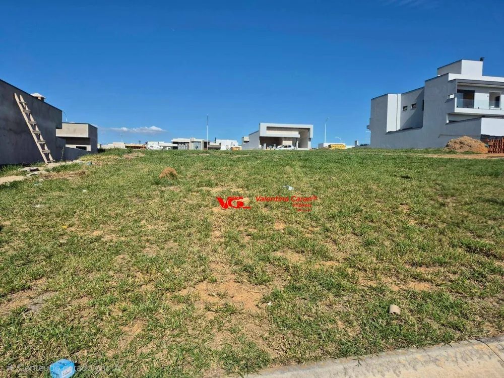Loteamento e Condomínio, 300 m² - Foto 1