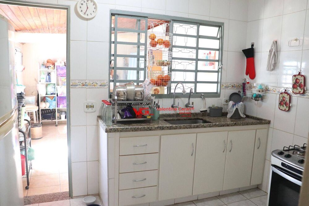 Casa à venda com 2 quartos, 164m² - Foto 5