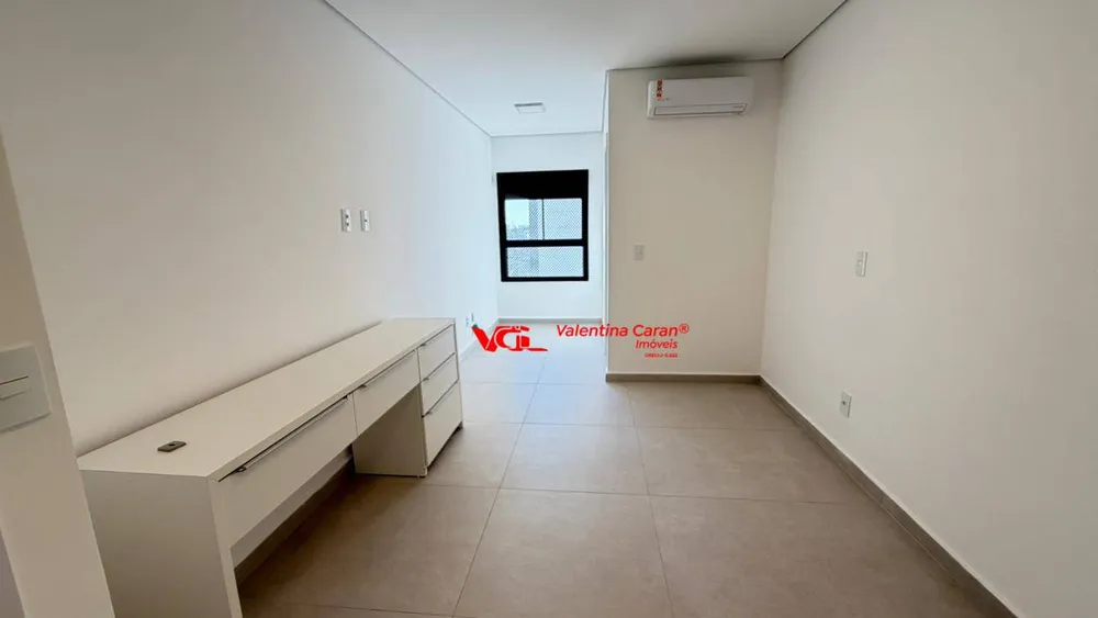 Apartamento, 3 quartos, 151 m² - Foto 1
