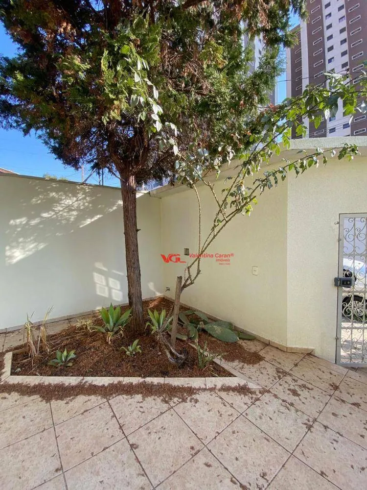 Casa, 4 quartos, 207 m² - Foto 2