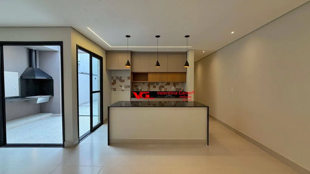 Sobrado, 3 quartos, 176 m² - Foto 1