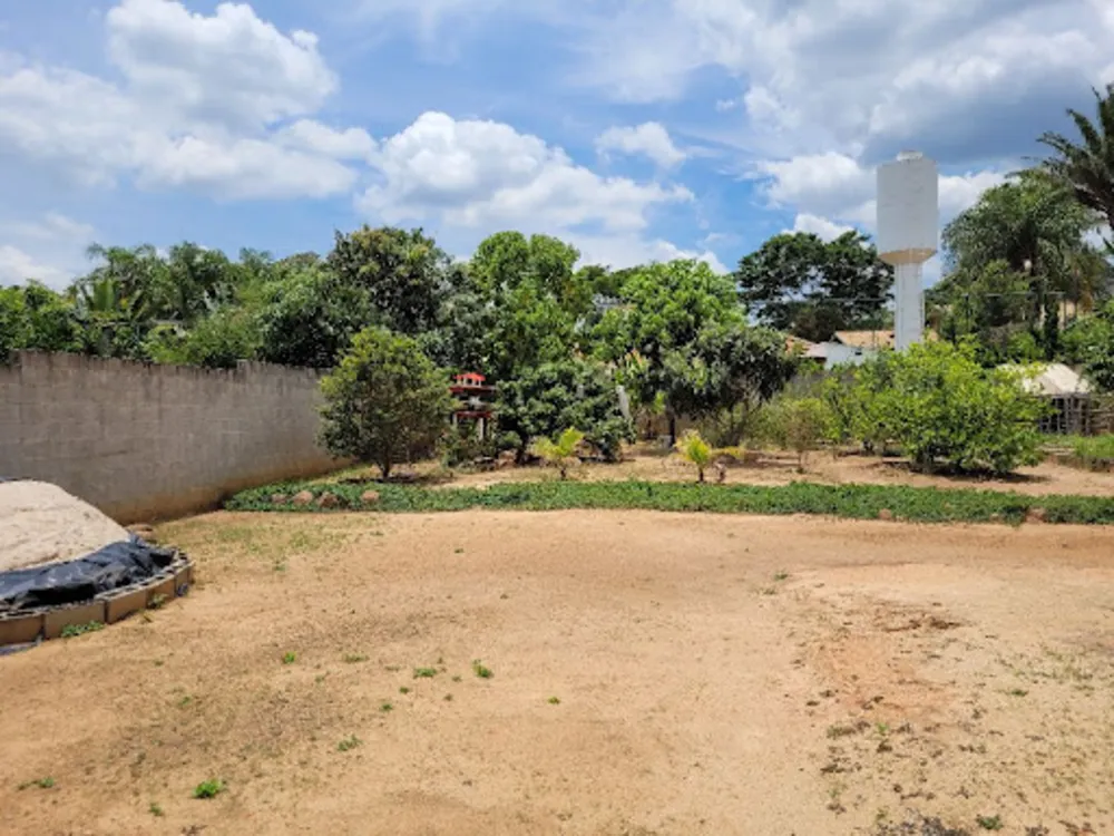 Chácara, 4 quartos, 1000 m² - Foto 1