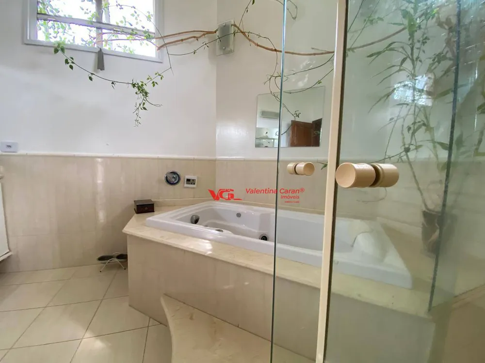 Sobrado, 5 quartos, 341 m² - Foto 8
