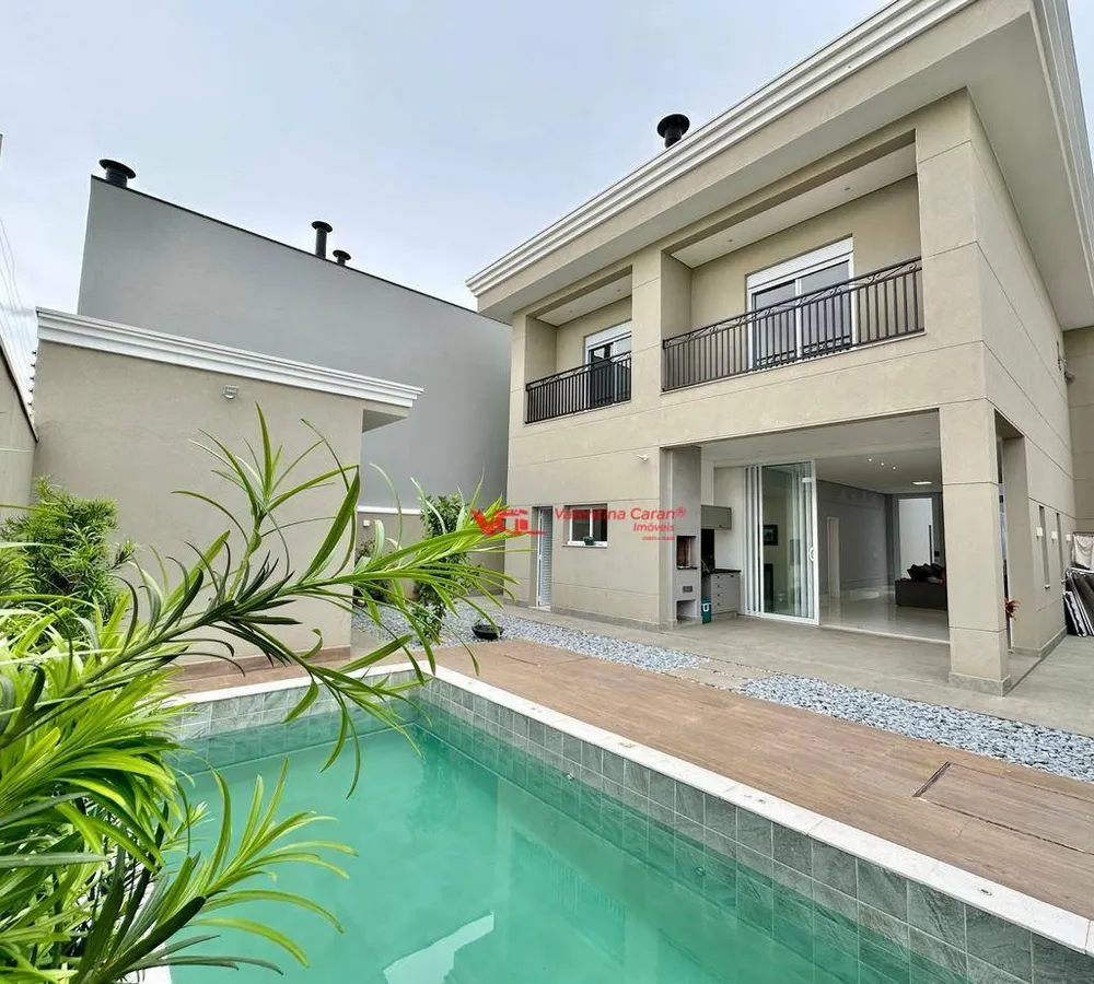 Sobrado, 4 quartos, 271 m² - Foto 1