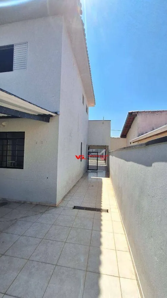 Casa, 3 quartos, 180 m² - Foto 12
