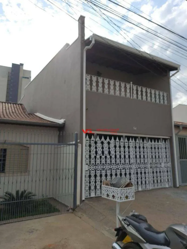 Sobrado, 3 quartos, 243 m² - Foto 1