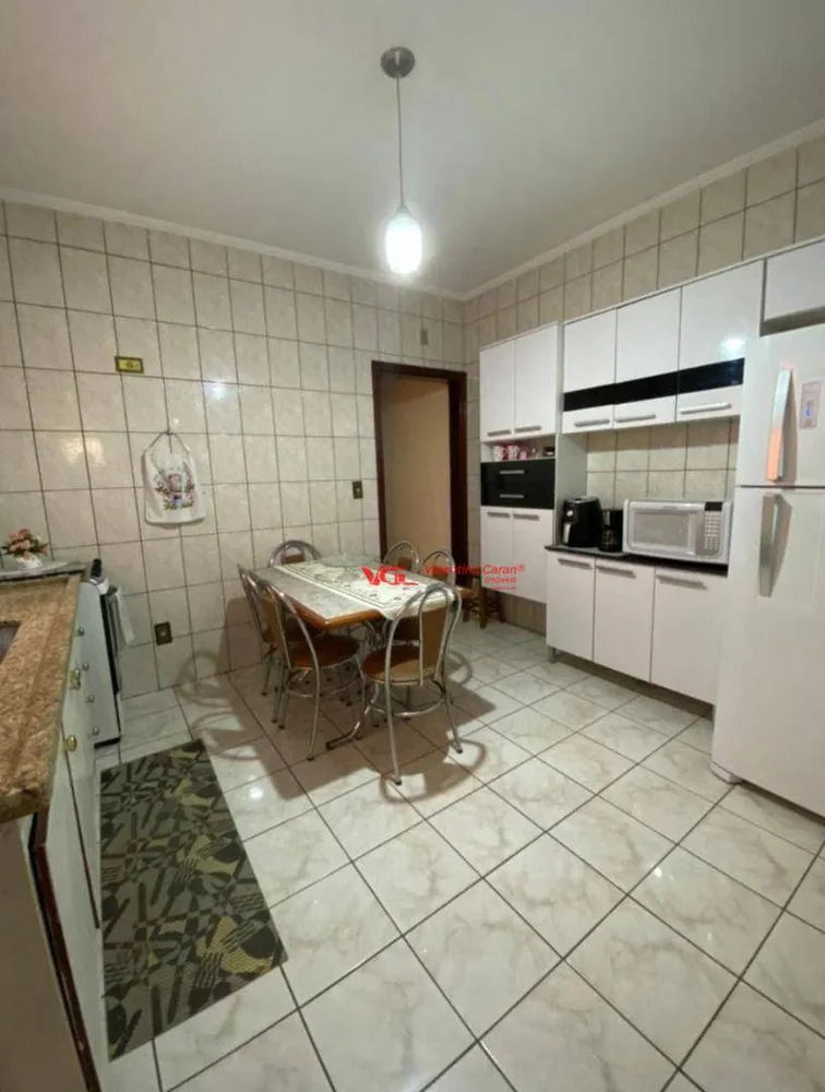 Sobrado, 3 quartos, 243 m² - Foto 5