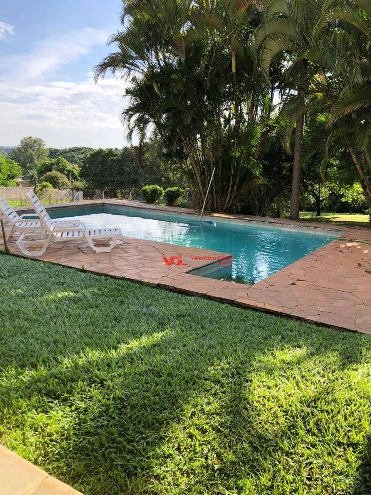 Chácara, 5 quartos, 2500 m² - Foto 1