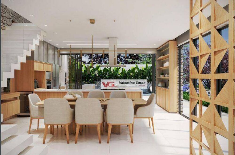 Sobrado à venda com 4 quartos, 320m² - Foto 1