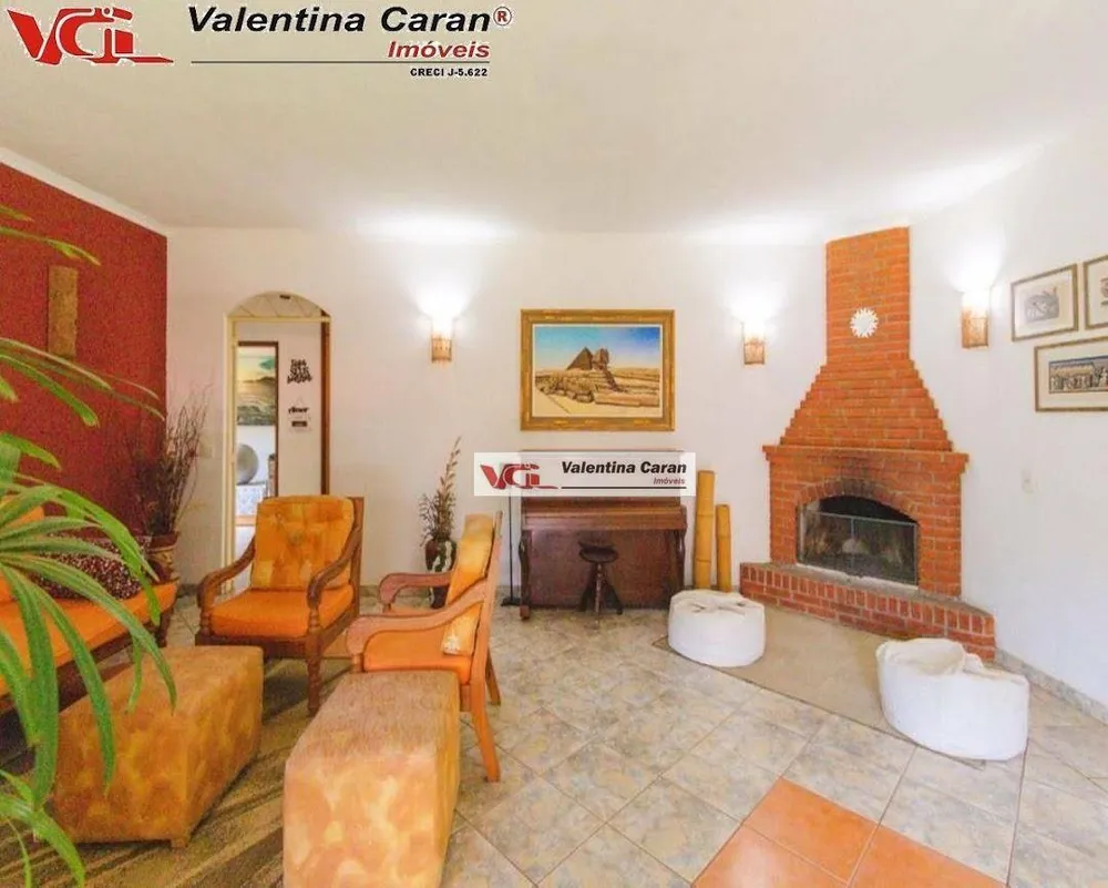 Chácara, 3 quartos, 2530 m² - Foto 2