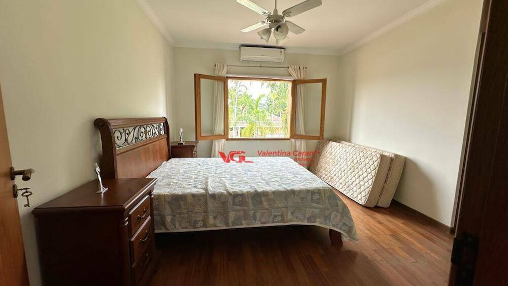 Chácara à venda com 12 quartos, 1320m² - Foto 2